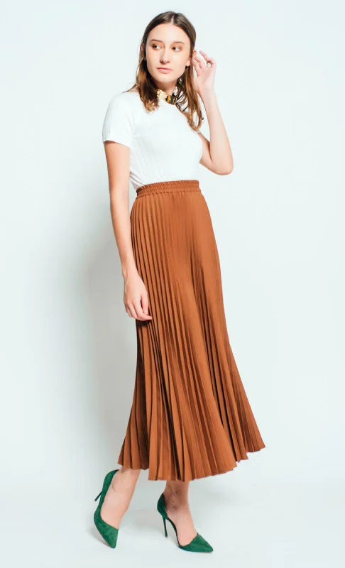 Olivia Pleated Skirt in Brown