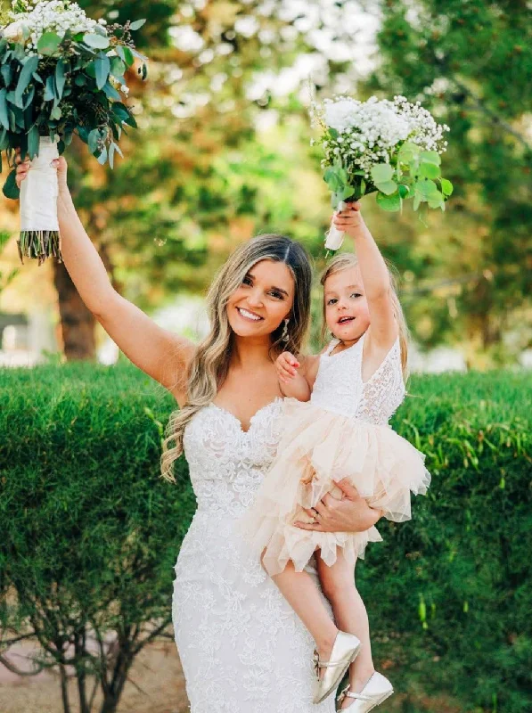 Peony Lace Flower Girl Dress in Champagne (tiered)