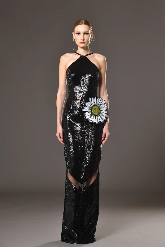 Sequined dress with thread embroidered flower